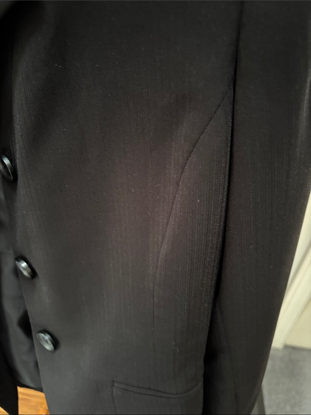 Kasper Black Women's Three-Button Tailored Blazer - Picture 5 of 8